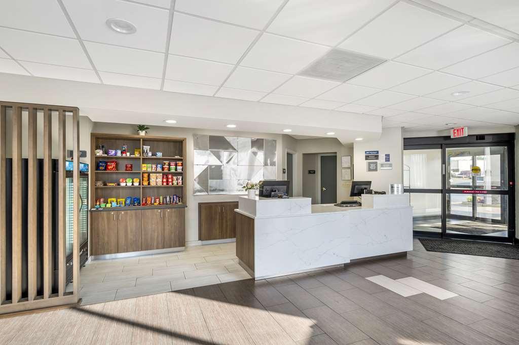 Best Western Plus ハリソンバーグ 設備 写真