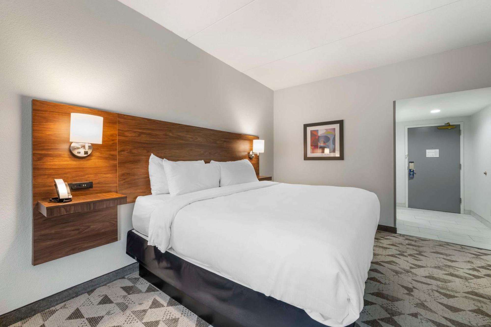 Best Western Plus ハリソンバーグ エクステリア 写真